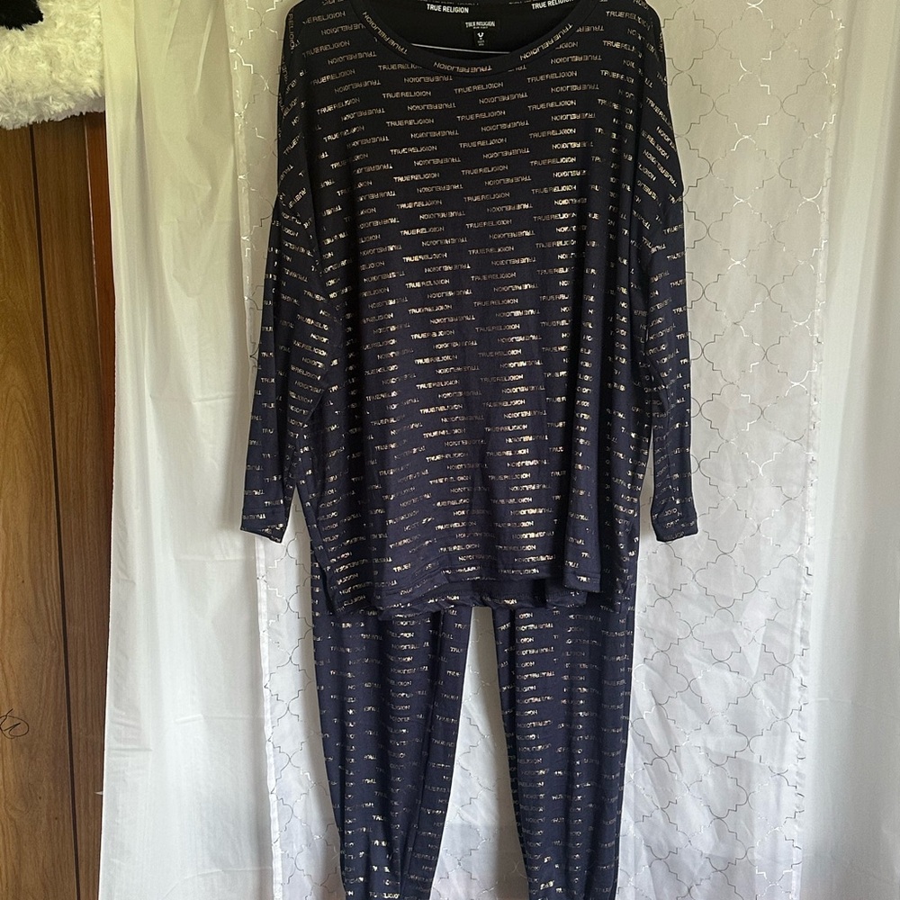 True Religion Black Set with Gold Accents